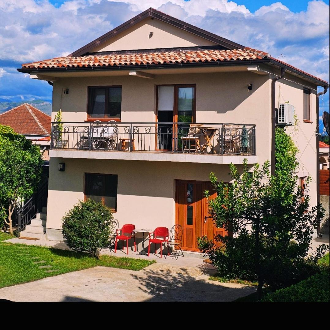 Apartments Aerodrom Podgorica Exterior foto