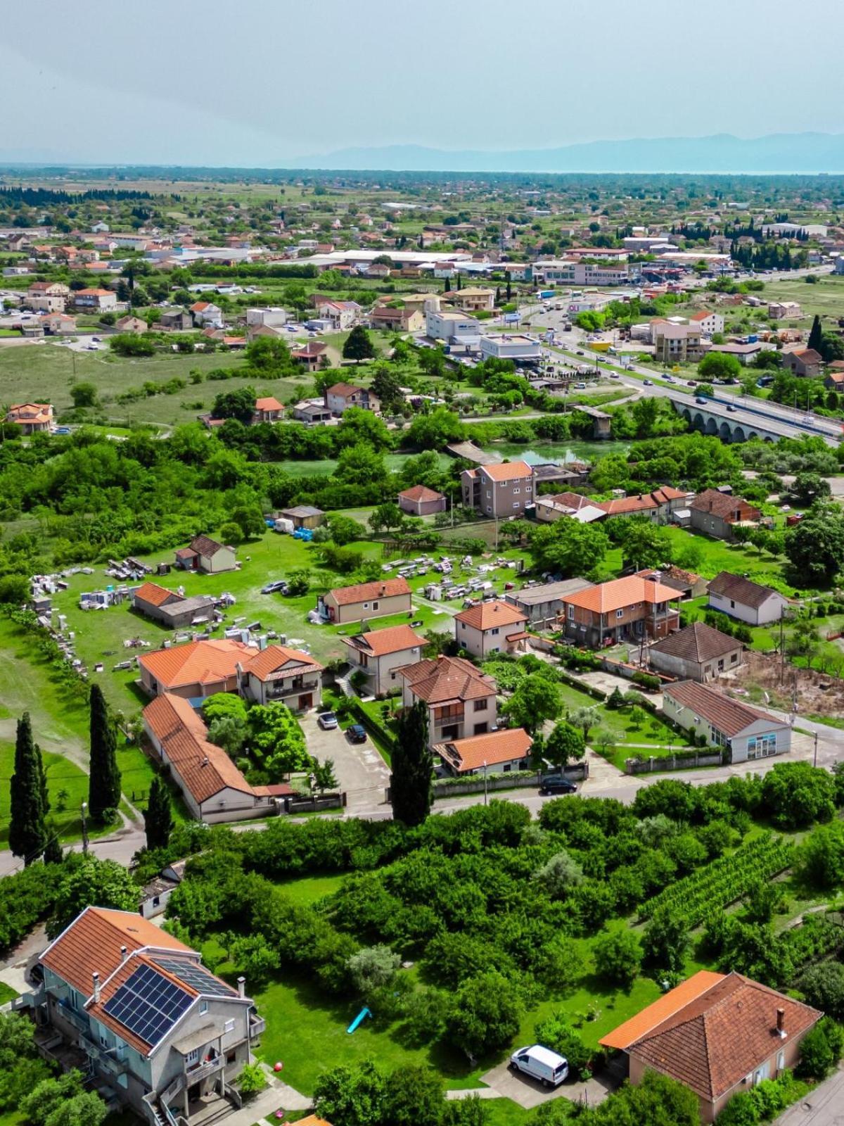 Apartments Aerodrom Podgorica Exterior foto
