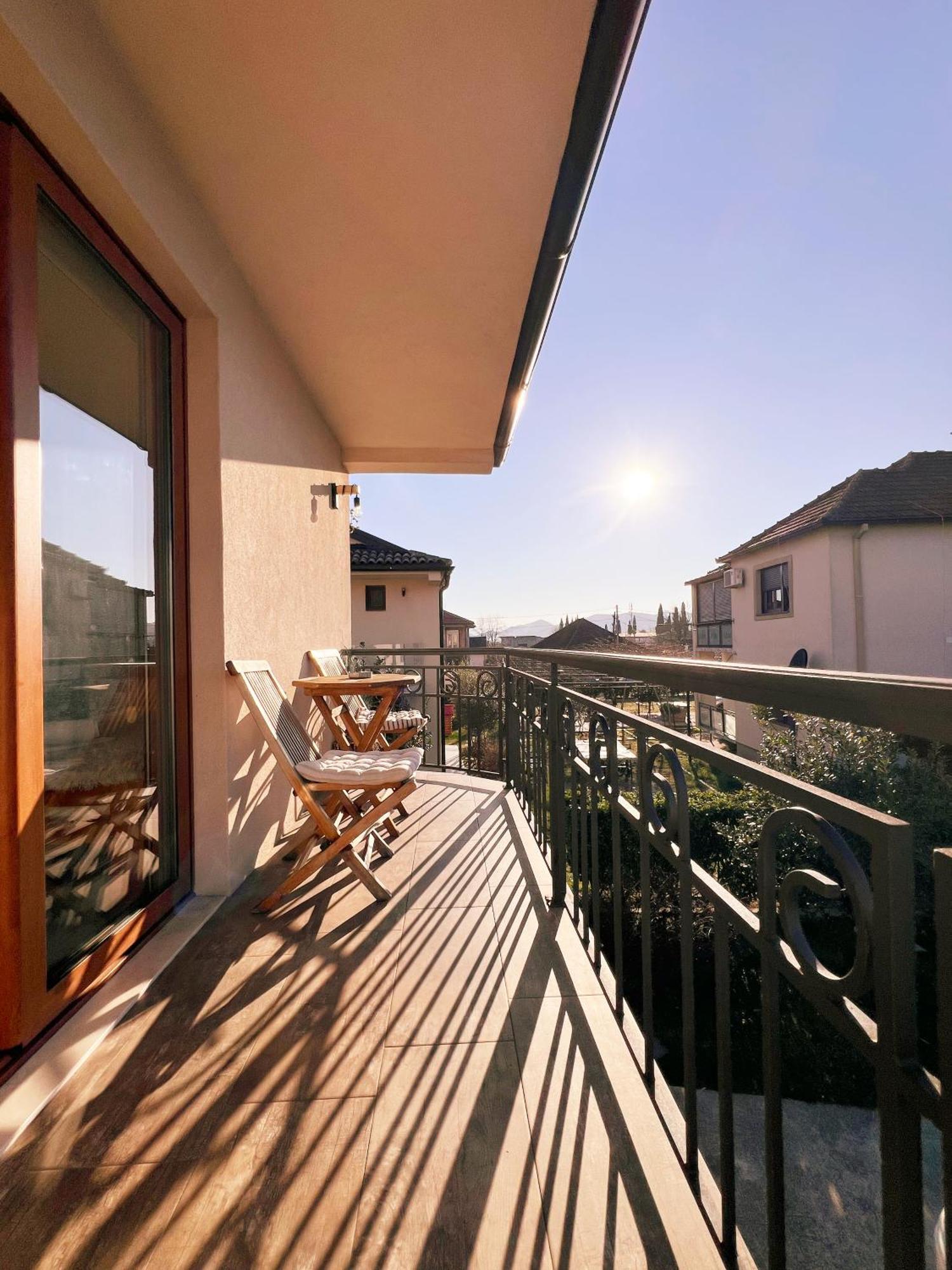Apartments Aerodrom Podgorica Exterior foto